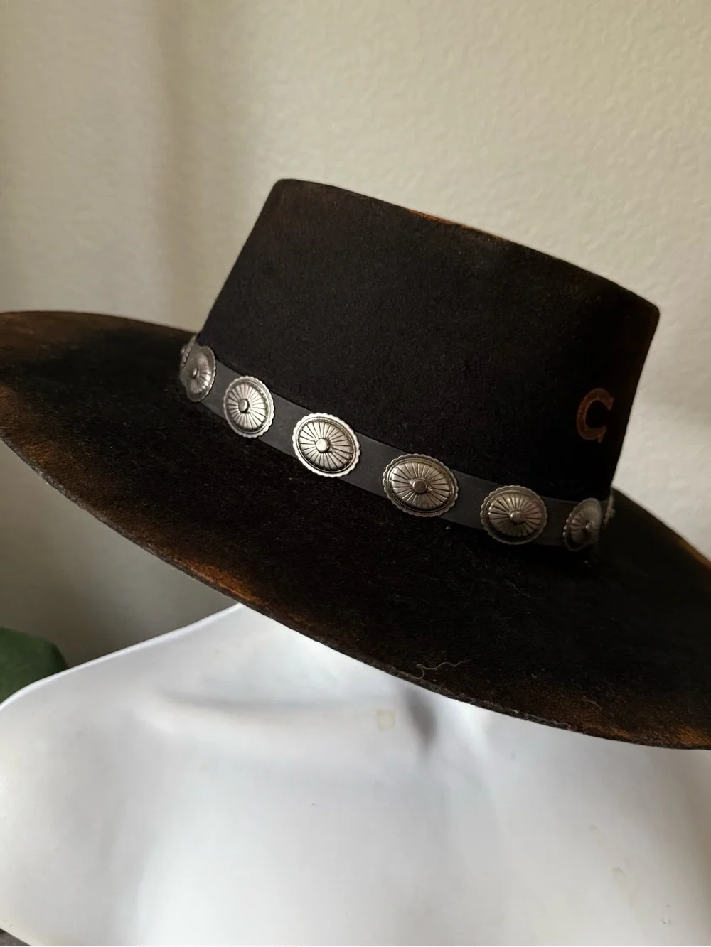 Charlie 1 Horse High Desert Distressed Black Western Cowboy Hat Small
